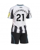 Newcastle United Tino Livramento #21 Hemmatröja Barn 2025-26 Kortärmad (+ Korta byxor)